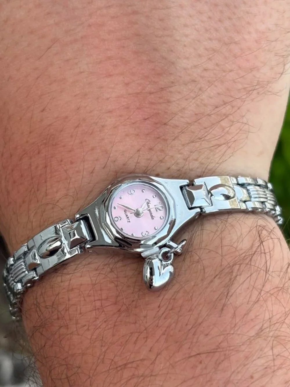 Silver Tone Heart Dangle Bracelet Watch Preppy Y2K OS